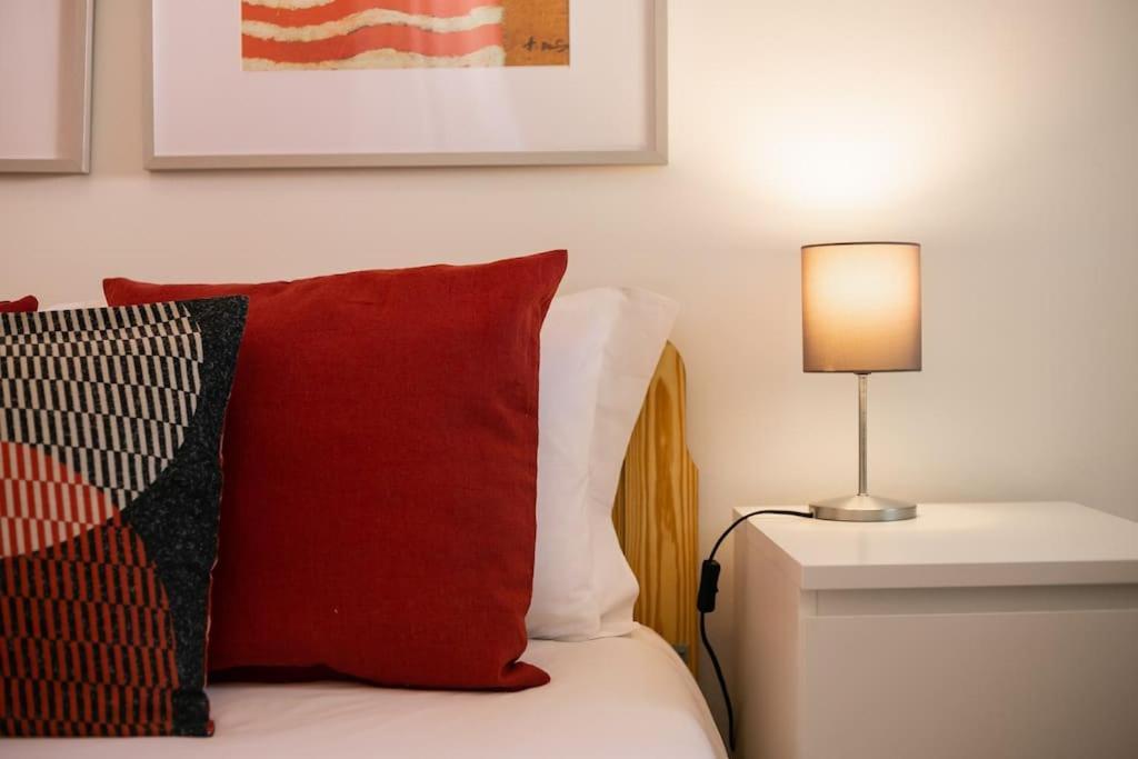 Family Tailor Made Flat In Areeiro Apartment *