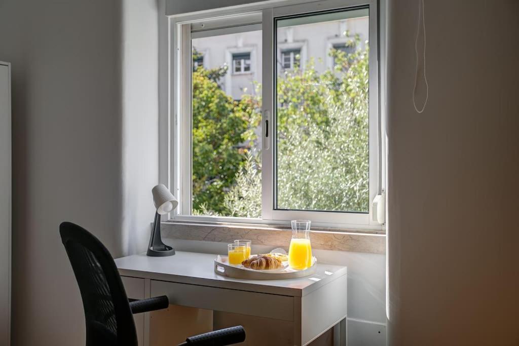 Family Tailor Made Flat In Areeiro