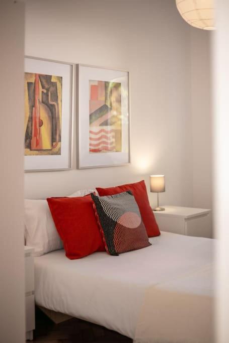 Family Tailor Made Flat In Areeiro